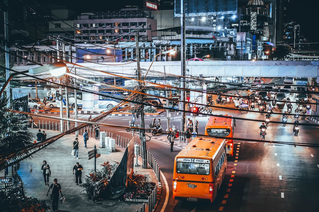 Arka Koltuk Monitörleri Yolculuklarda Eğlenceyi Paylaşın