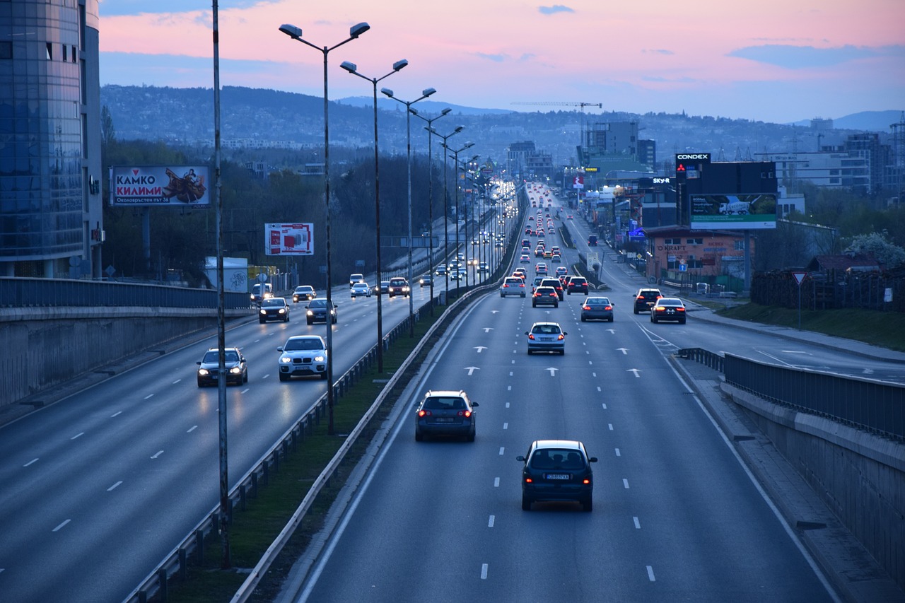 Ticari Araç Kiralama ve Şehir İçi Dağıtım Trafik ve Sürdürülebilirlik