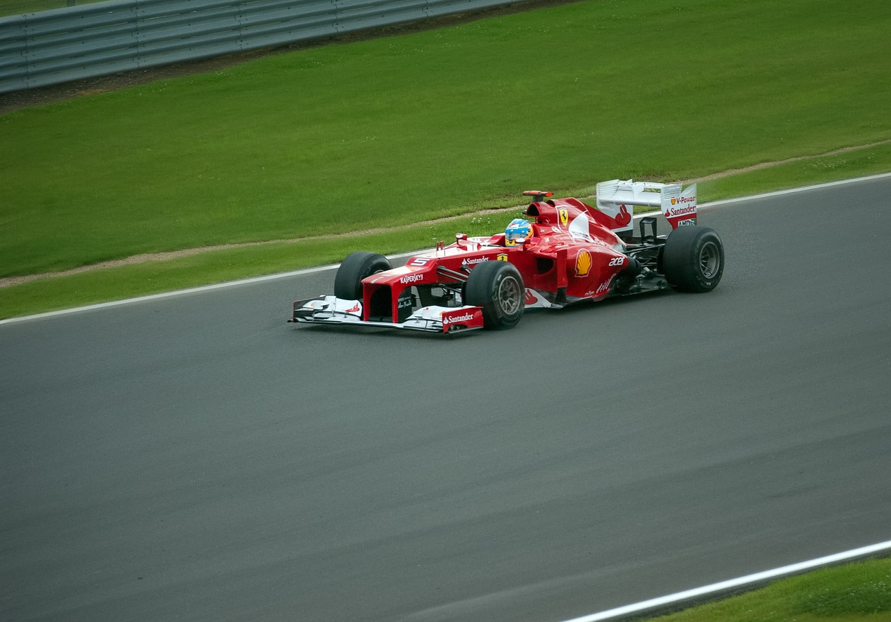 Formula 1 Otomobilleriyle Tanışın Teknoloji ve Performansın Birleşimi