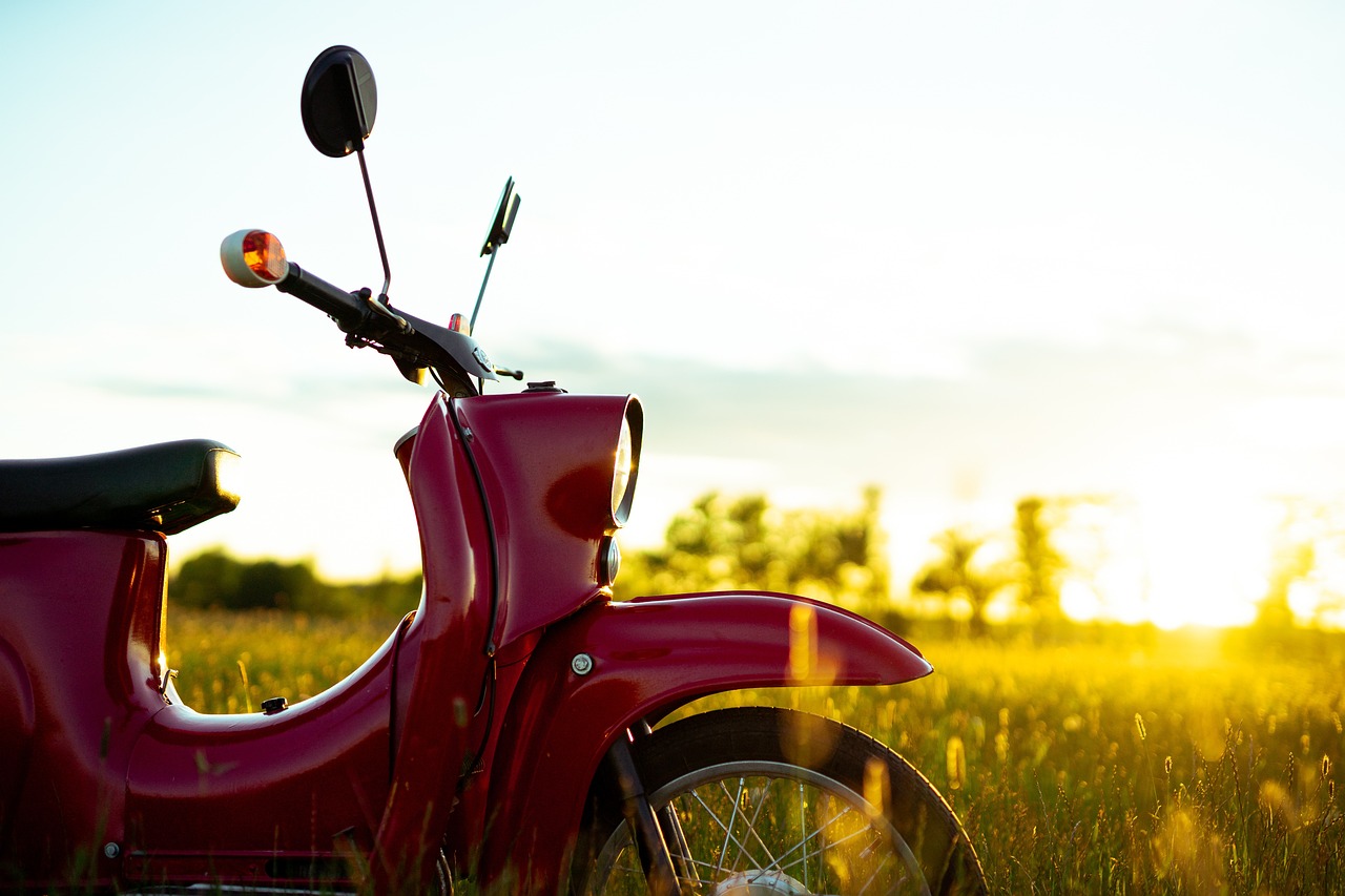 Elektrikli Scooterlar ve Gelecekteki Gelişmeler Özerk Sürüş ve Yenilikçi Teknolojiler