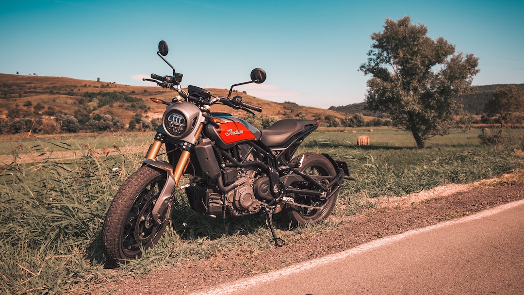 Adventure Motosikletlerde Teknik Sürüş Becerileri ve Taktikler